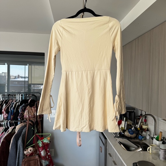 Oh Polly Baize Ivory Square Neck Long Sleeve Mini Dress NWT Size 8 - Picture 10 of 15